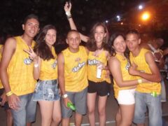 Oktober 10 Anos